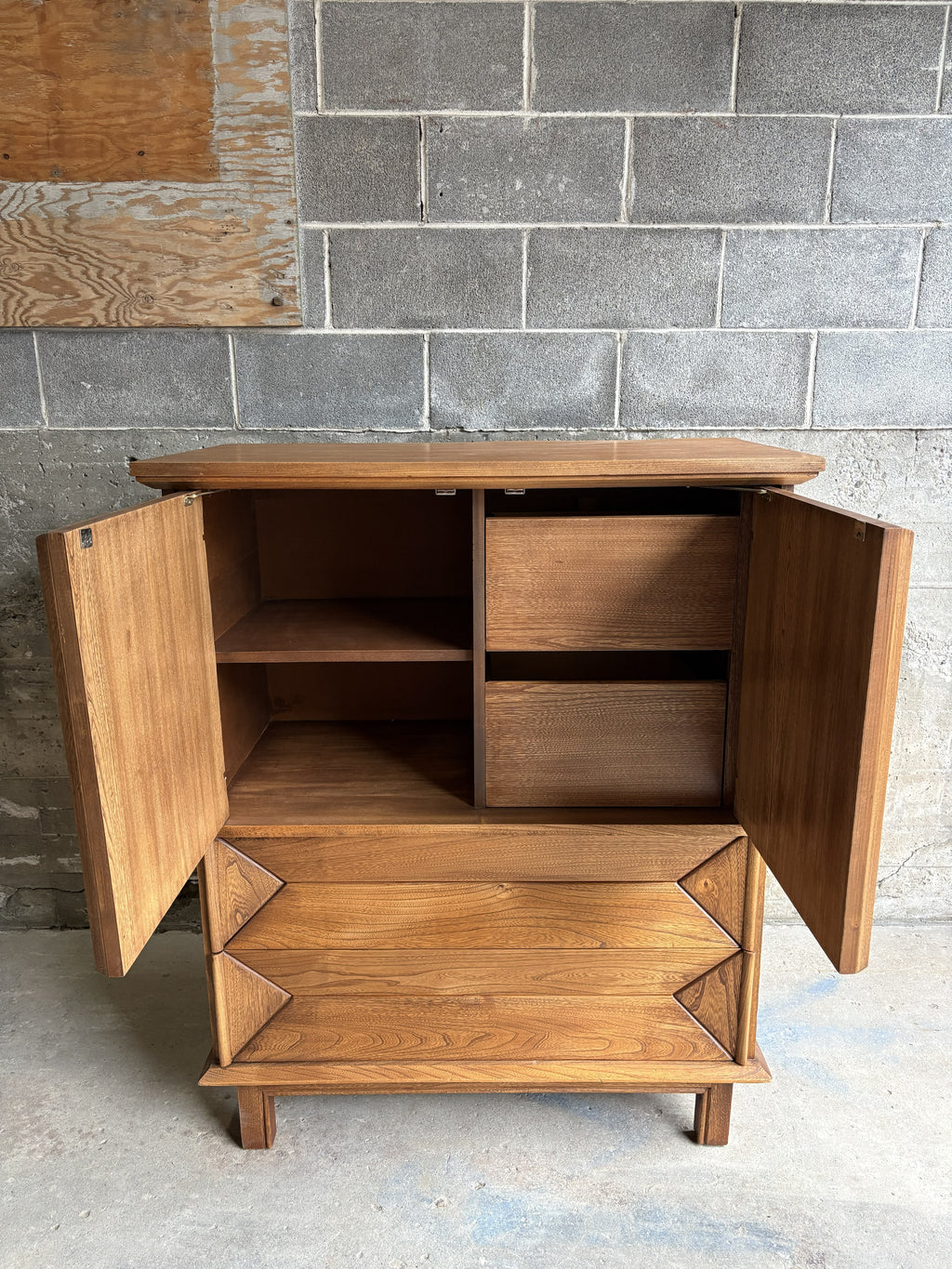 Commode 2 portes - 2 tiroirs