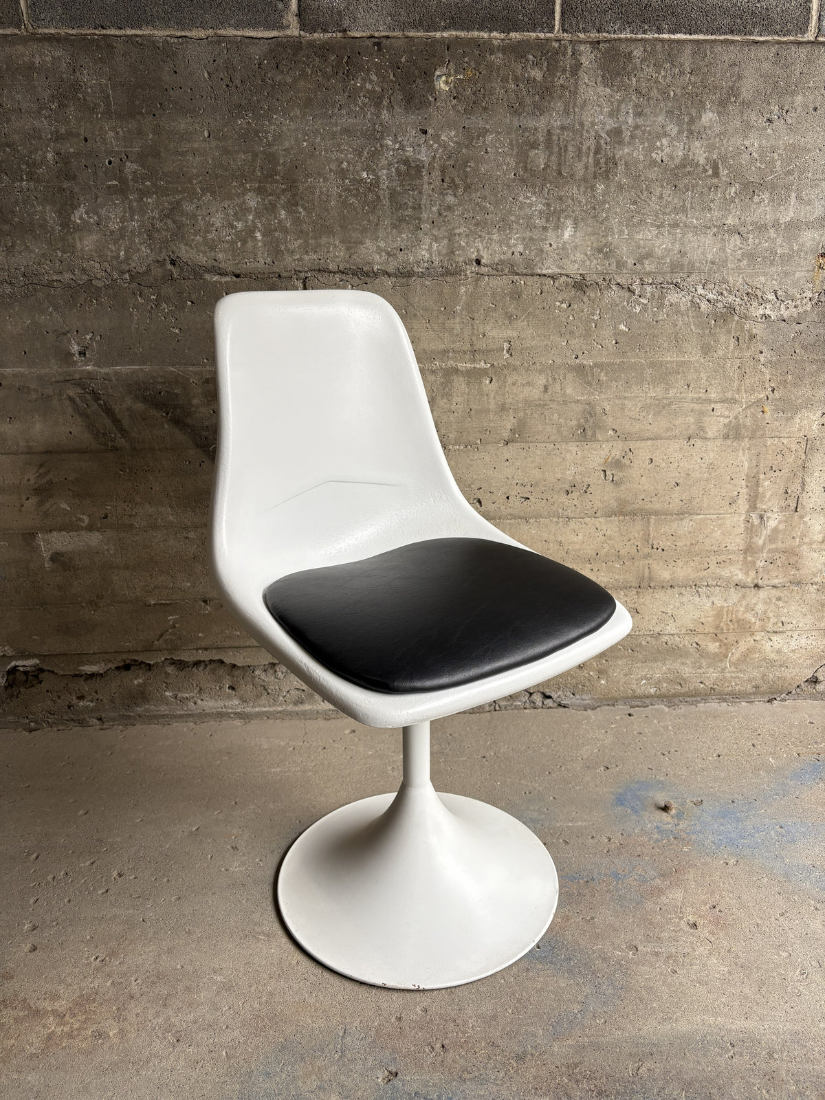 Chaise tulipe