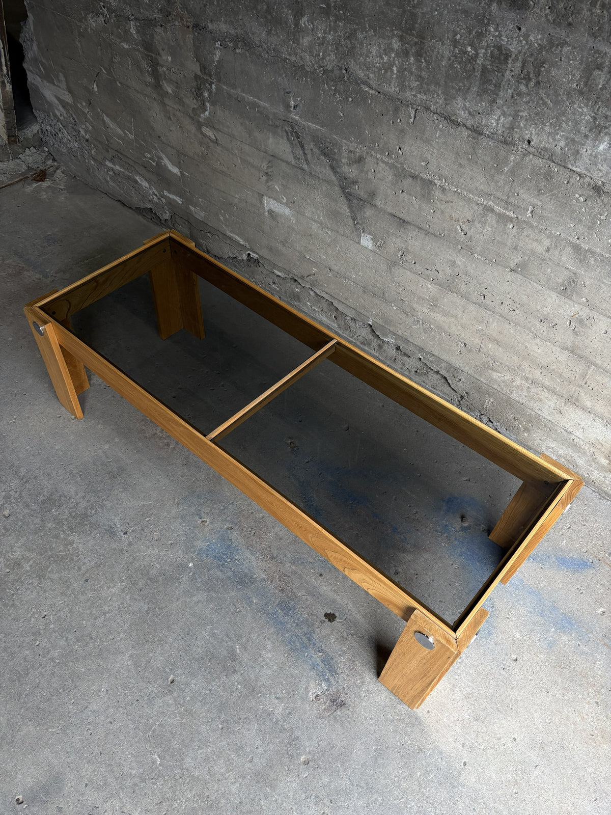 Table basse de salon en bois et verre trempé