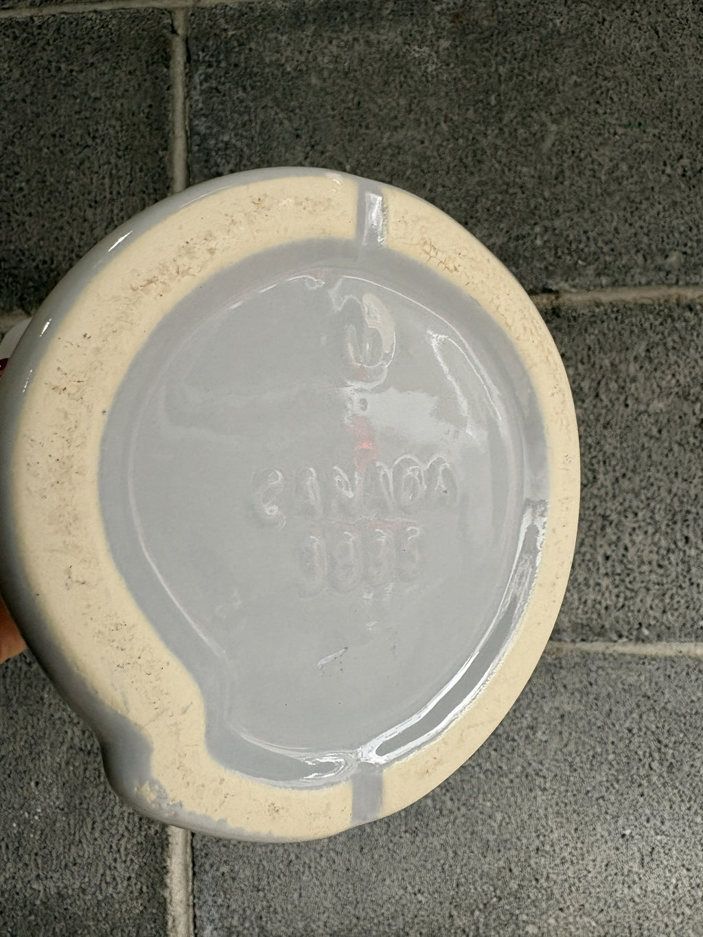 Vase sculptural gris